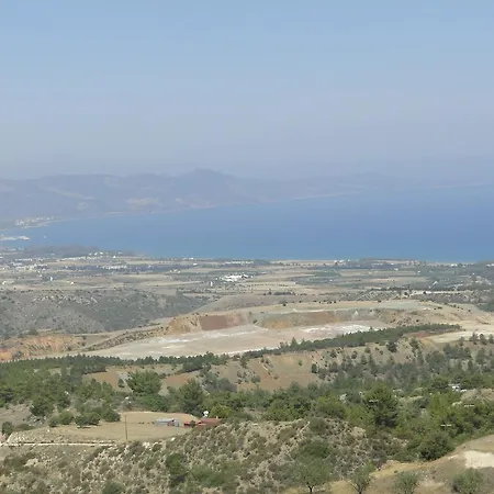Villas Kinousa
