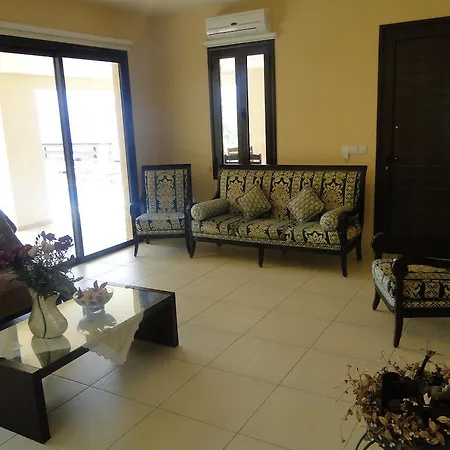 Villas * Kinousa