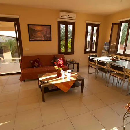 וילה Villas Kinousa